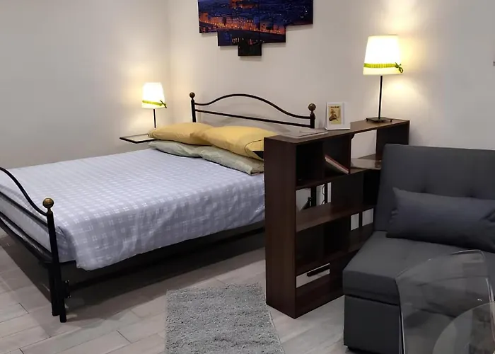Giripaso Apartment